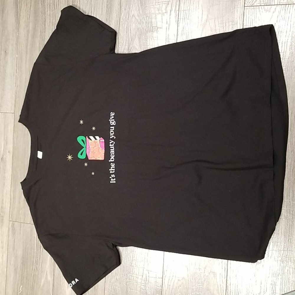 Thread fast Apparel It's the beauty you give Sephora women's sz XL shirt